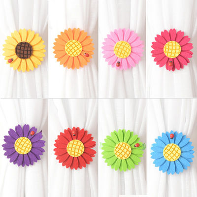 Ein guter Preis. Sonnenblumenschwergängigkeitsvorhangzusatzhalter dekorative magnetische Vorhang-Schnalle Im Internet